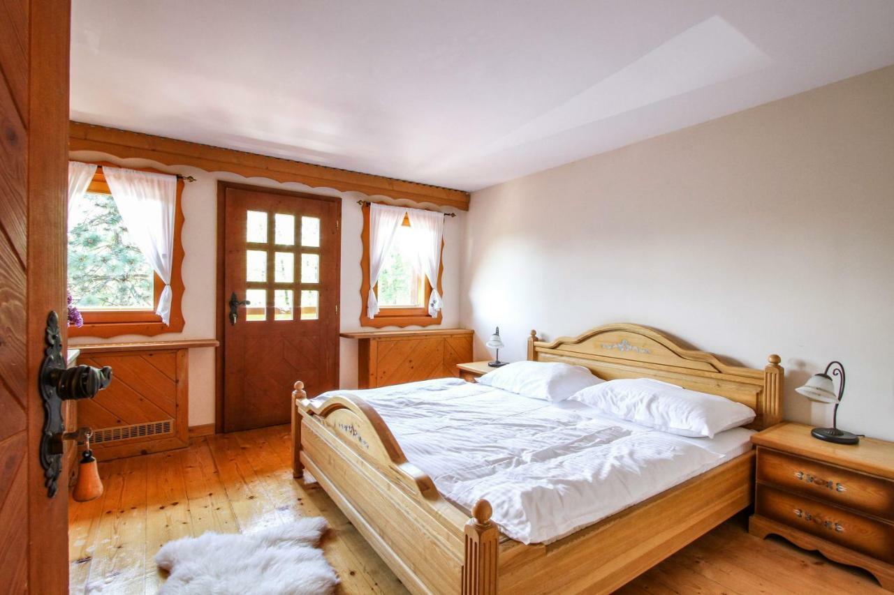 Koliba Expo Hotel Zelezna Buitenkant foto